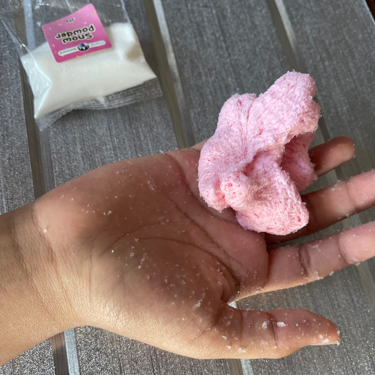 Set Fluffy Slime cu sclipici și accesorii (6+ ani)