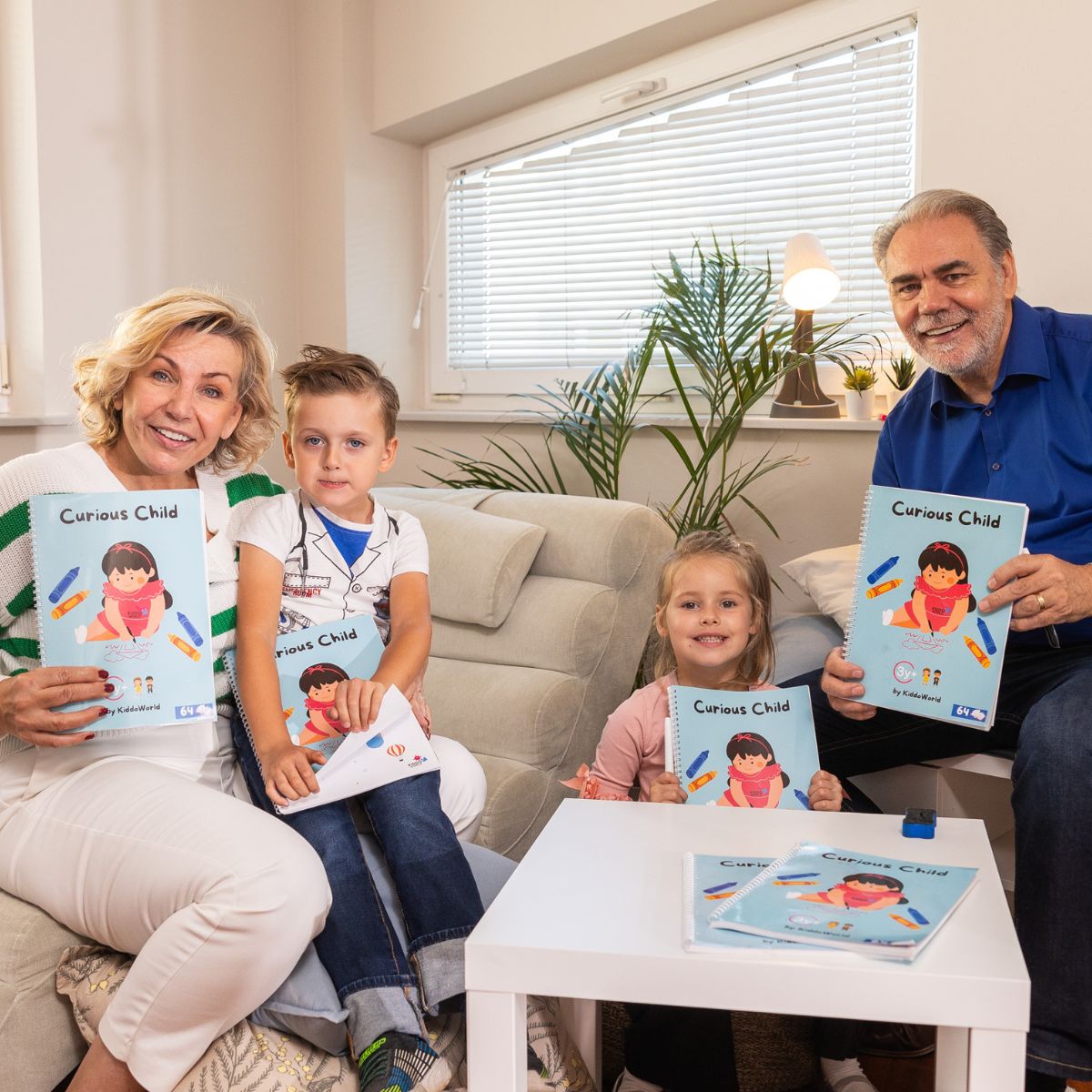 Curious Child | Caiet reutilizabil cu activități de scriere și logică (64 de pagini, 3+ ani)