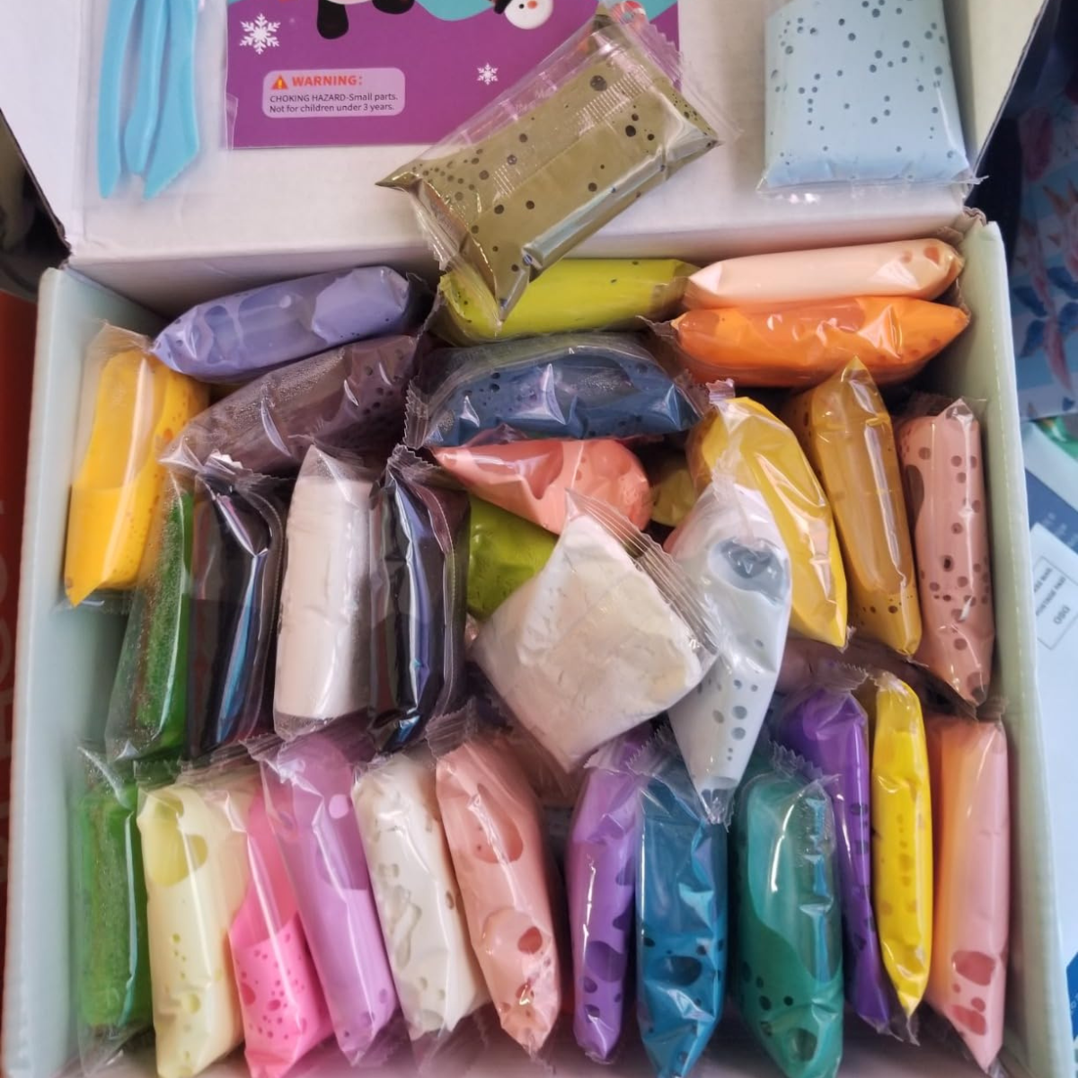 Set de 90 de culori de plastilină MAGICĂ pentru creație nelimitată (3+ ani, asemănătoare cu plastilina)