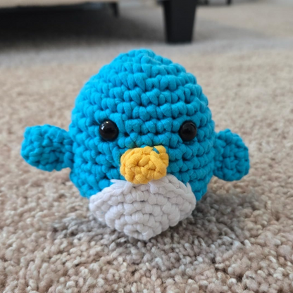 Set de început adorabil pentru croșetat: Pinguin pentru mici și mari creatori (8+ ani)