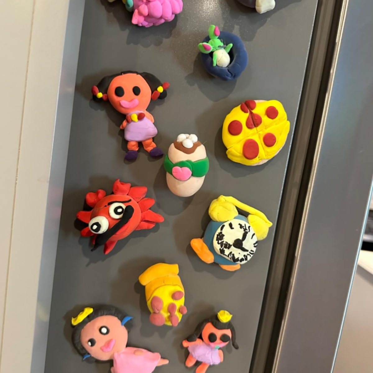Set de 90 de culori de plastilină MAGICĂ pentru creație nelimitată (3+ ani, asemănătoare cu plastilina)