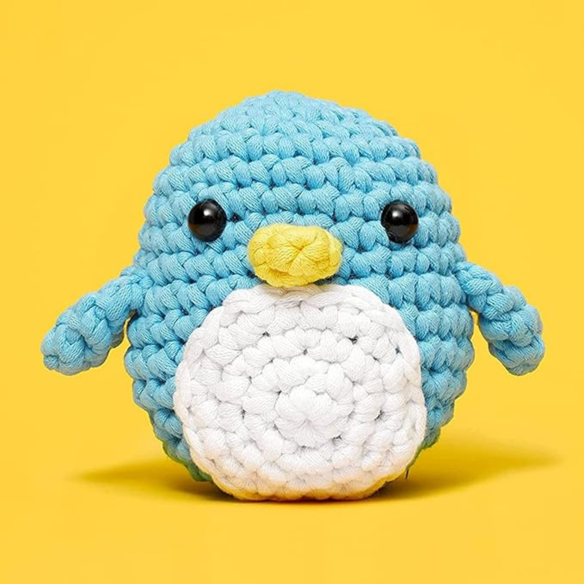 Set de început adorabil pentru croșetat: Pinguin pentru mici și mari creatori (8+ ani)