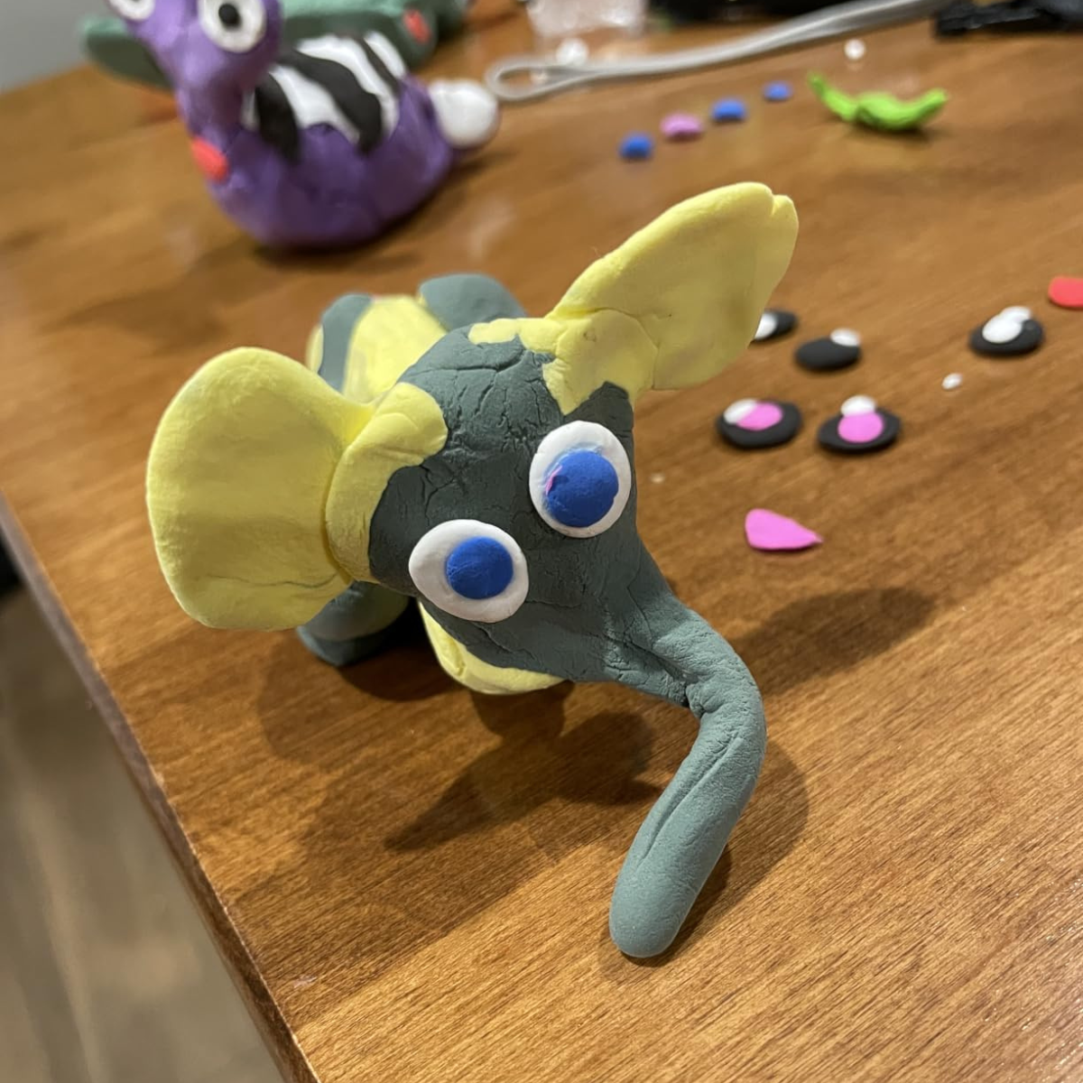 Set de 90 de culori de plastilină MAGICĂ pentru creație nelimitată (3+ ani, asemănătoare cu plastilina)